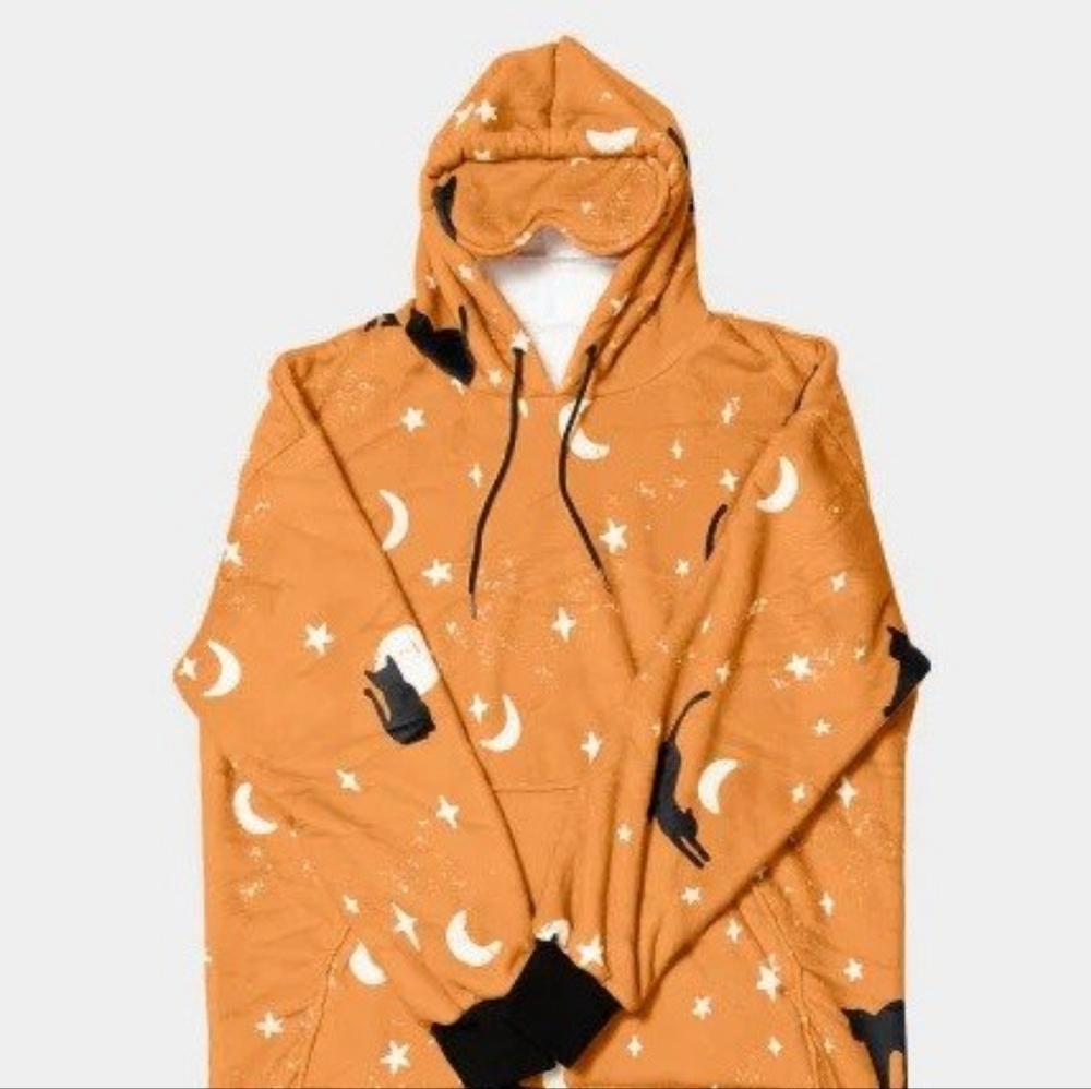 Big Blanket Co. Hideout Hoodie in Spooky Cats